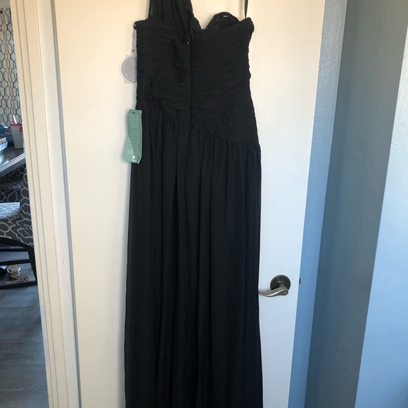 Pearl Georgina Chapman of Marchesa dress. - Picture 2 of 4